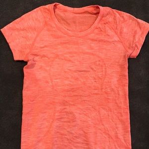 Lululemon swiftly short sleeve
